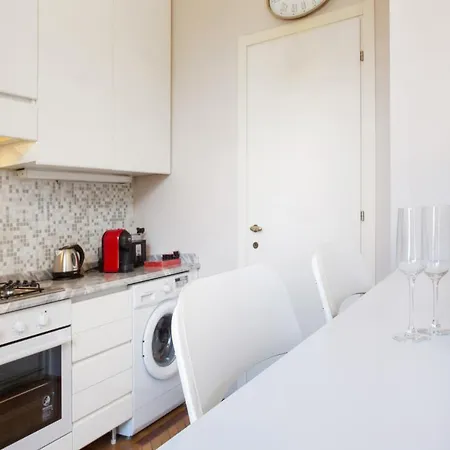 Suitelowcost Spiga Milánó
