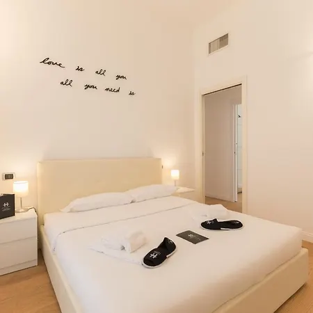 Hemeras Boutique Homes - Design In Center Milan
