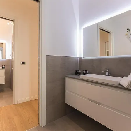 Apartment Hemeras Boutique Homes - Design In Center *