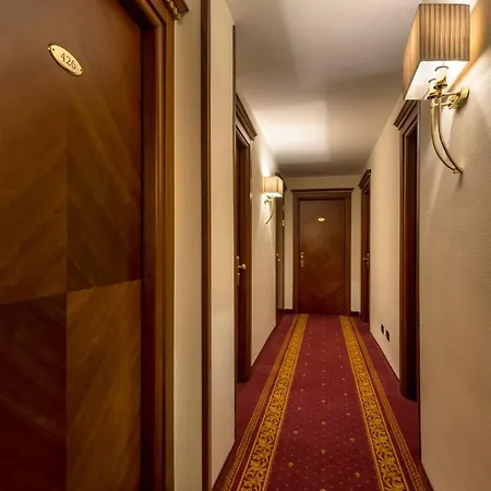 Hotel Lancaster