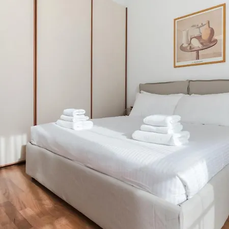 Italianway-pontaccio Apartment *