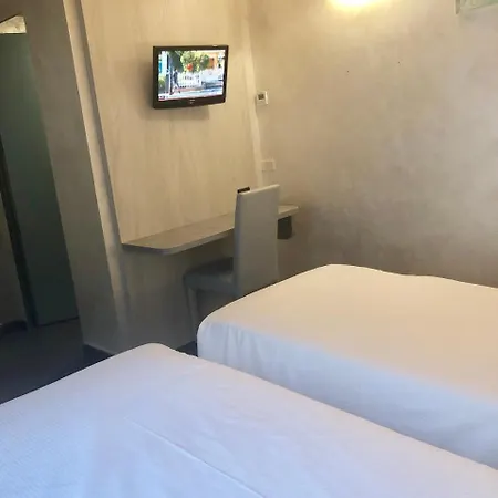 Bolzano Otel