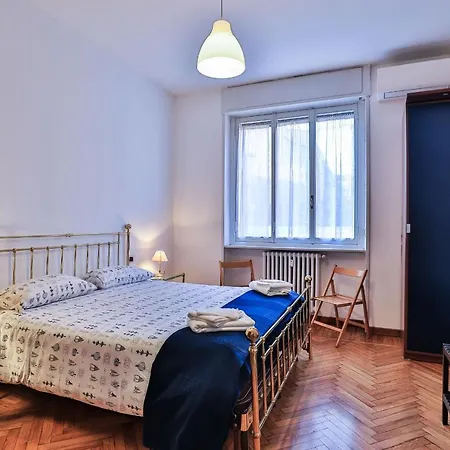Casa Cola Di Rienzo Apartment