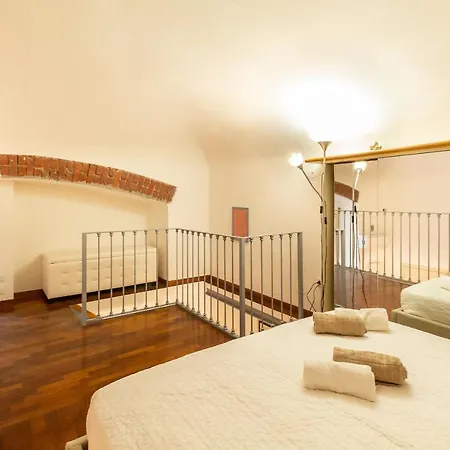 Alessia's Flat Savona * Milán
