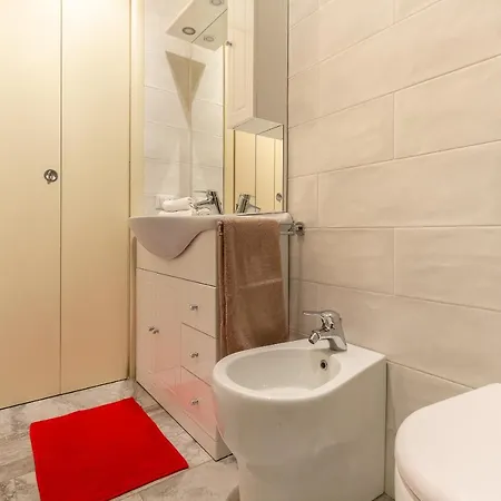 Alessia's Flat Savona Apartamento *