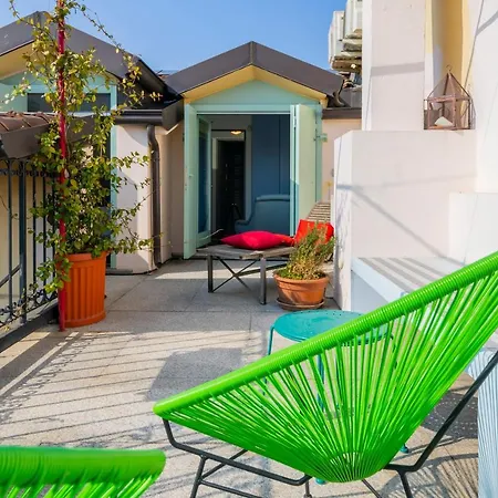 Apartment Ticinese Milan