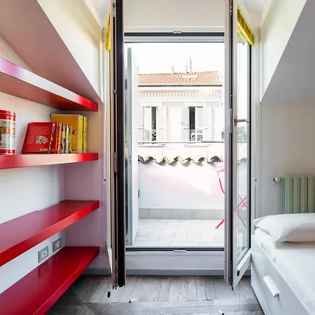 Ticinese Apartment Milan