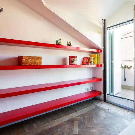 Ticinese Apartment Milan
