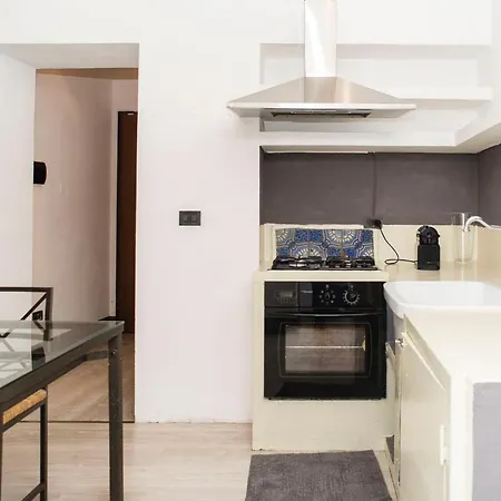 Living - Via Brera 23 Milano