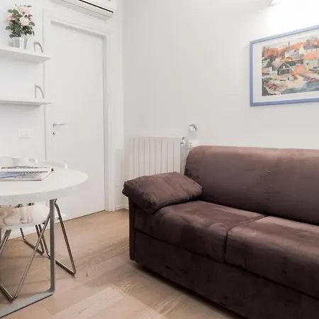 Apartmán Italianway Comfort - Bligny 19a Glicine Roma