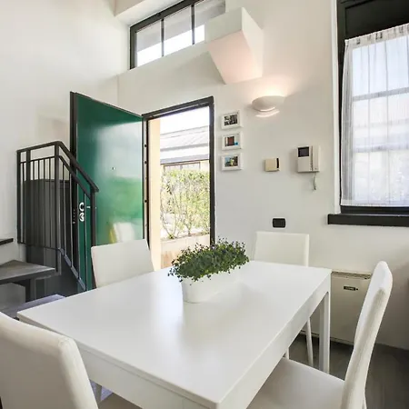 Fondazione Prada Loft 40 Holiday home Milan