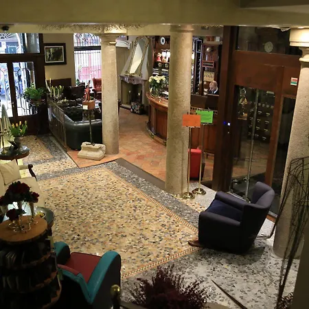 Santa Marta 4* Милан