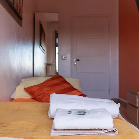 Foresteria Lombarda By Max Guest house *
