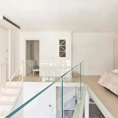 Guesthost - Elegant Loft With Balcony! * Mediolan