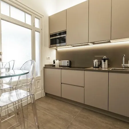 Apartment Duomo View Design Studio R&r Milan