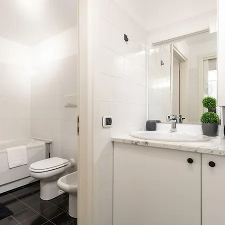 Urban District Isola Lancetti Loft 1br *