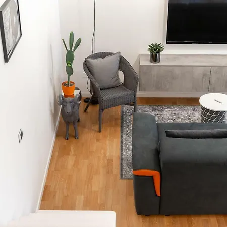 Urban District Isola Lancetti Loft 1br 公寓