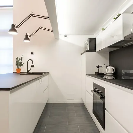 Urban District Isola Lancetti Loft 1br 米兰