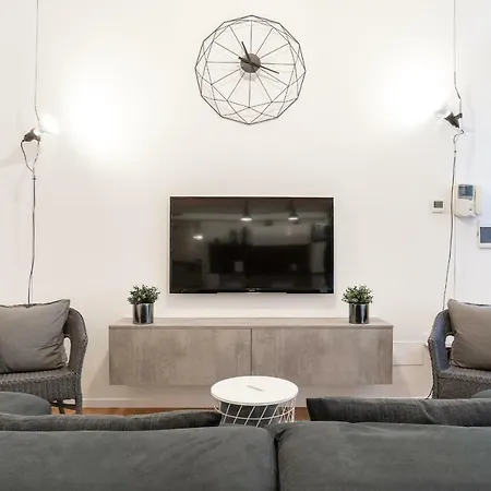 Urban District Isola Lancetti Loft 1br