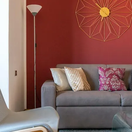 Urban District Navigli Gulli 1br *