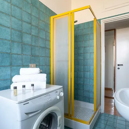 Urban District Navigli Gulli 1br Apartment Milan