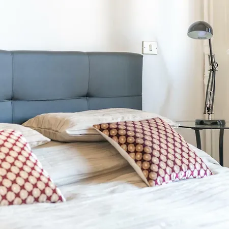 Urban District Navigli Gulli 1br Milan