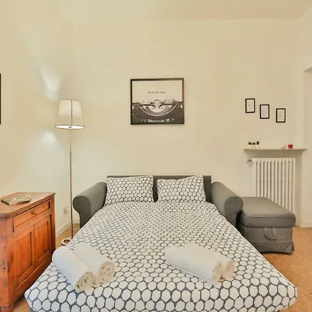Delicious Navigli Apartment