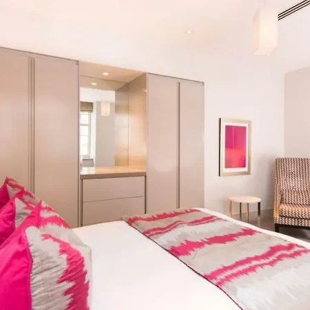 Apartamento Centrale Borgogna