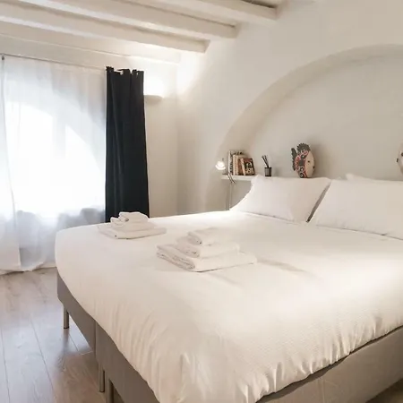 Italianway - Rosales 1 Flat * Milan