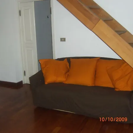 Due Livelli Confortevole E Luminoso Apartment
