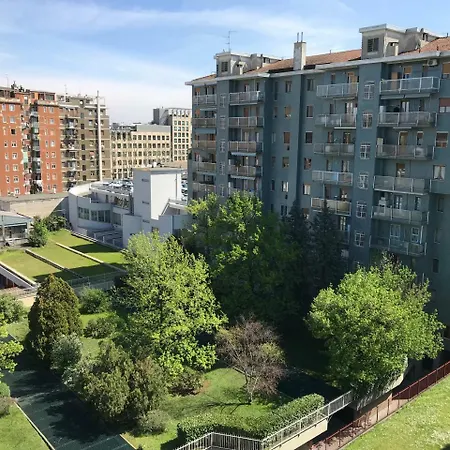 Feel@home Apartment+rooms Милан