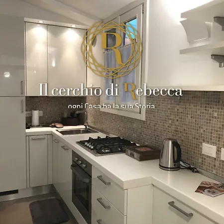 Rebecca's In Fashion District Apartment Milan