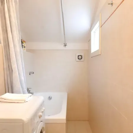 Mansarda Porta Venezia アパート ミラノ