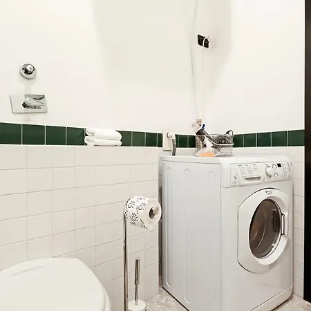 S. Maria Valle Roomy Flat 아파트 *