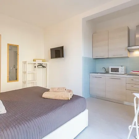 Alessia's Flat- M3 Corvetto Apartmán Milán