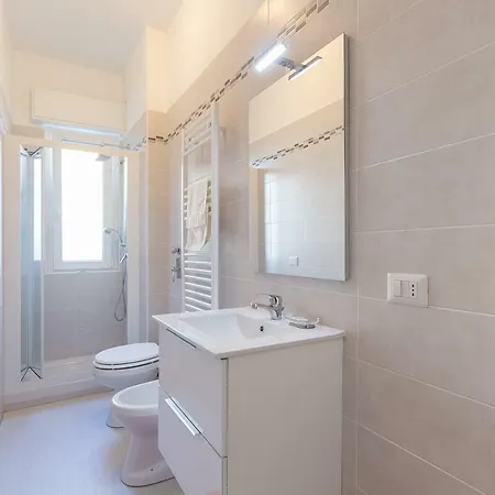 Apartament Alessia's Flat- M3 Corvetto Mediolan