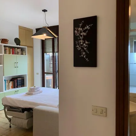 Apartment Kibilu - Fiera Milano, Vicinanze Rho, Linea Rossa Qt8 *