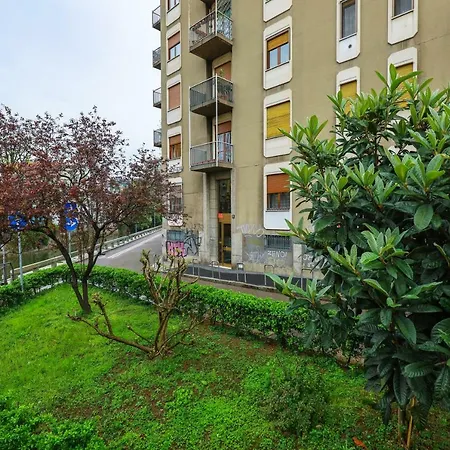 Bertelli Flat Apartment