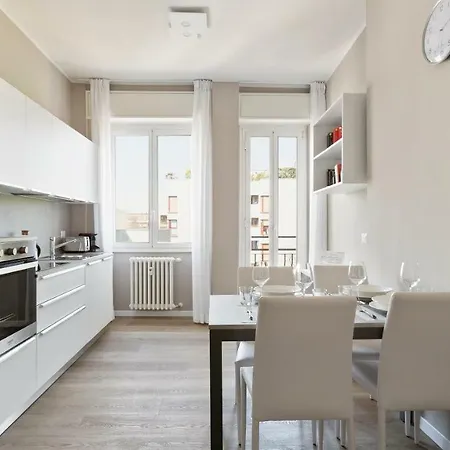 아파트 Italianway Easy - Largo Allegri 4 *