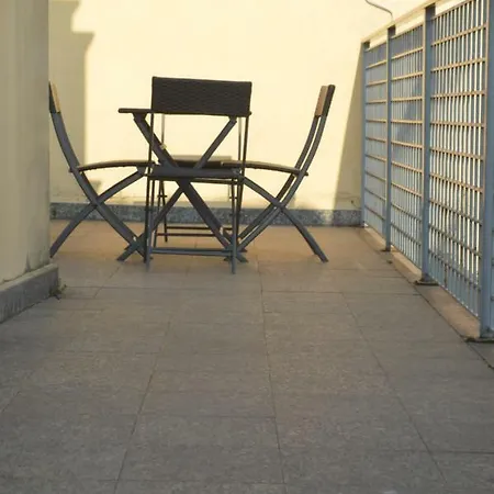 Penthouse In Duomo דירה *