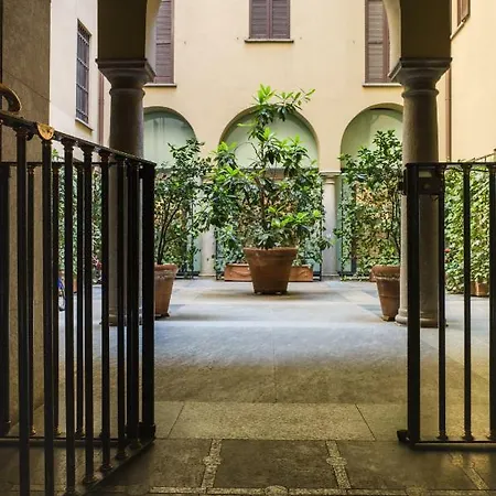 דירה Penthouse In Duomo