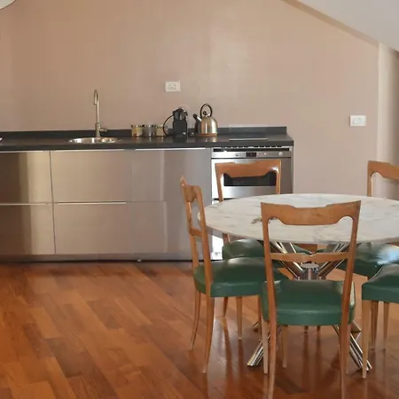 Penthouse In Duomo דירה