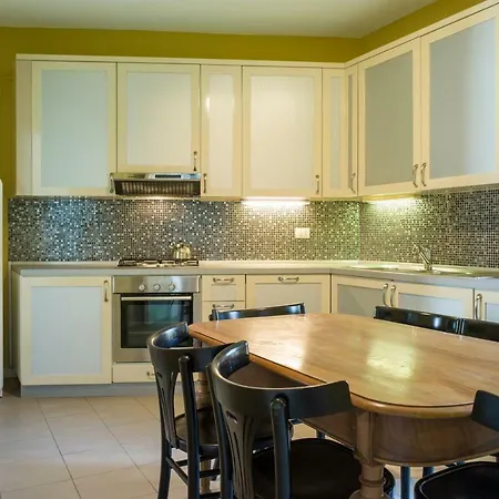 Penthouse In Duomo דירה מילאנו