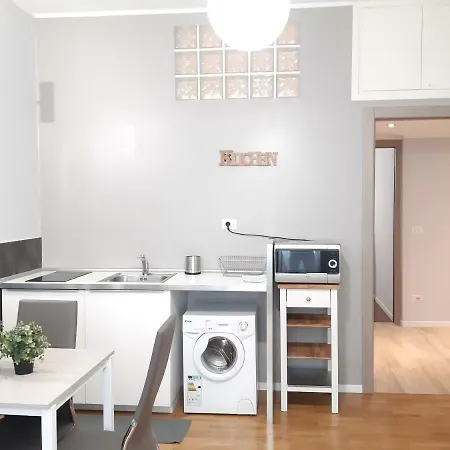 Central Station Scarlatti Apartment