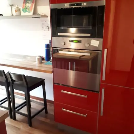 Elegante In Centro Apartment