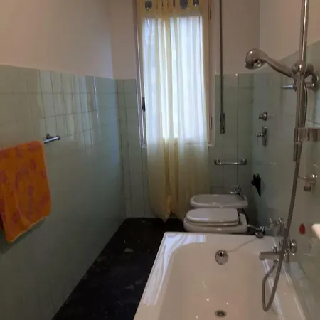 Elegante In Centro Apartment Milan