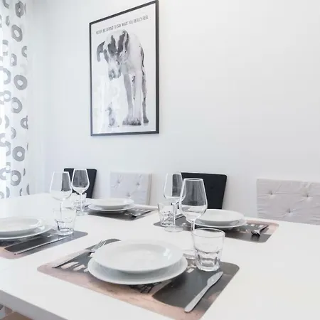 Διαμέρισμα Italianway - Minturno 9 *