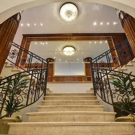 Unahotels Scandinavia 4*