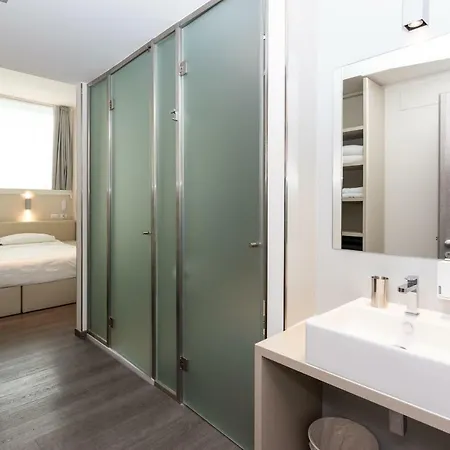 Hotel Bb Smarthotel Milano Linate 3*