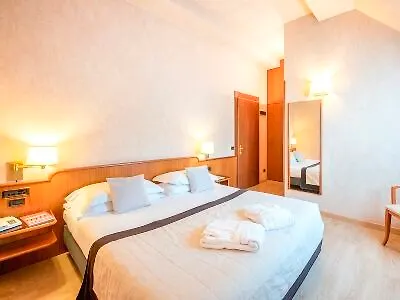 Ascot 4* Милан